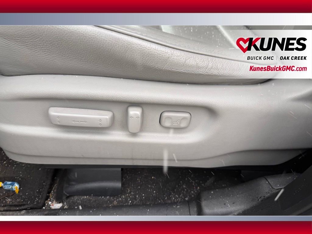 Used 2019 Honda Pilot Touring image 8