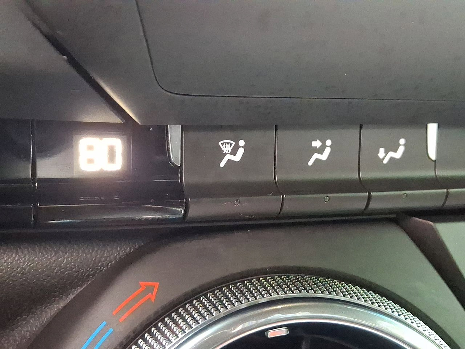 Certified 2022 Chevrolet Camaro LT w/ RS Package image 19