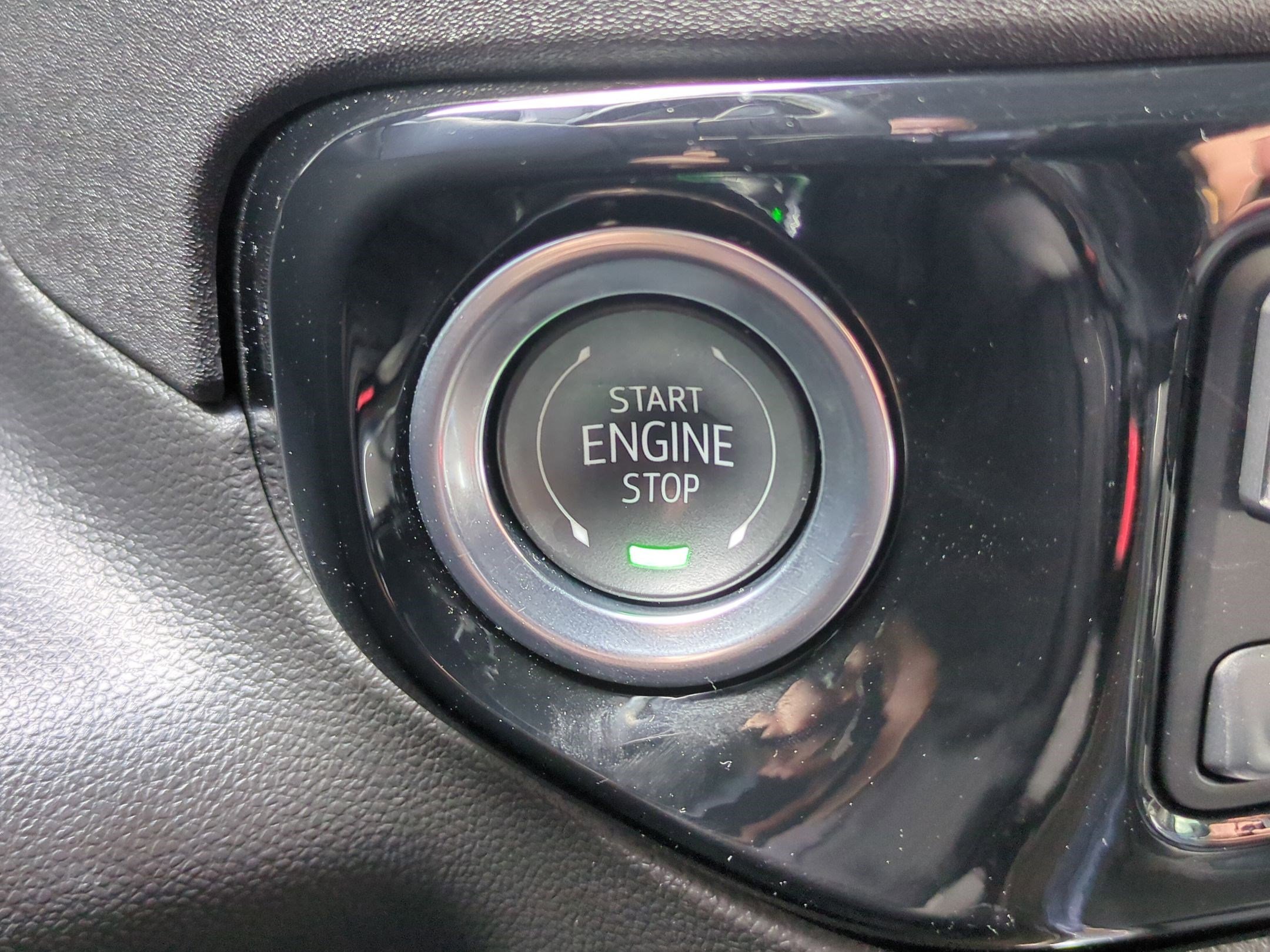 Used 2025 Chevrolet Silverado 1500 LT Trail Boss image 17