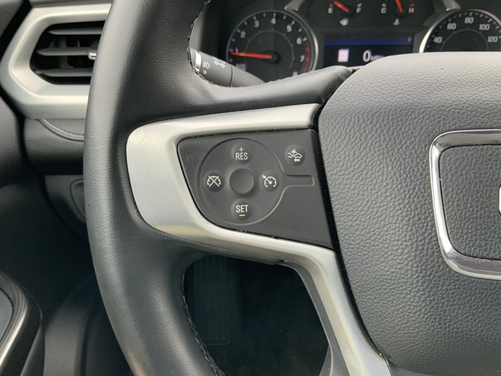 Used 2023 GMC Acadia SLT image 33