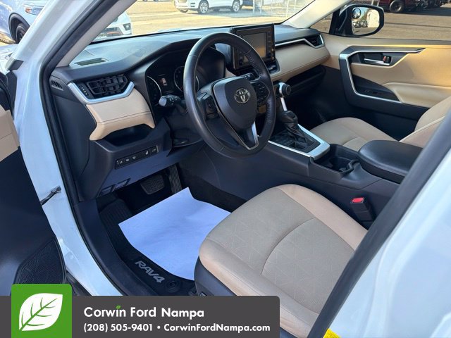 Used 2019 Toyota RAV4 XLE w/ Convenience Package AWD/4WD image 12