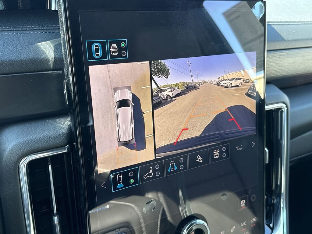 New 2026 GMC Yukon XL Denali image 19