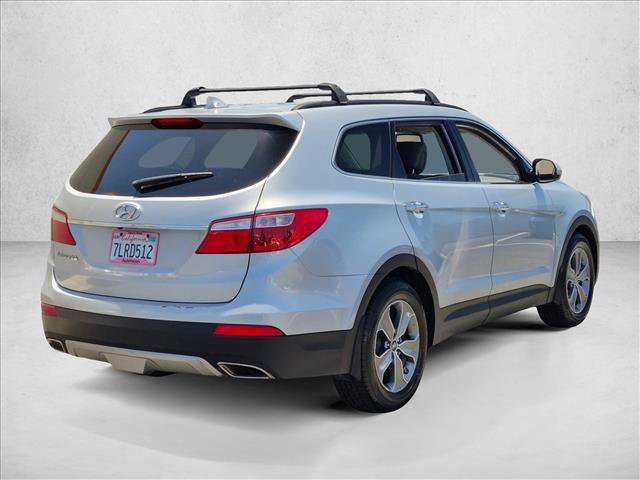 Used 2015 Hyundai Santa Fe GLS FWD image 6
