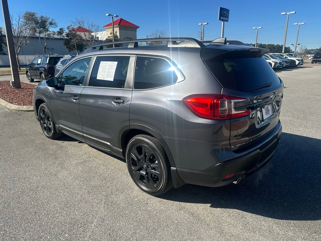 Used 2025 Subaru Ascent Bronze Edition image 8