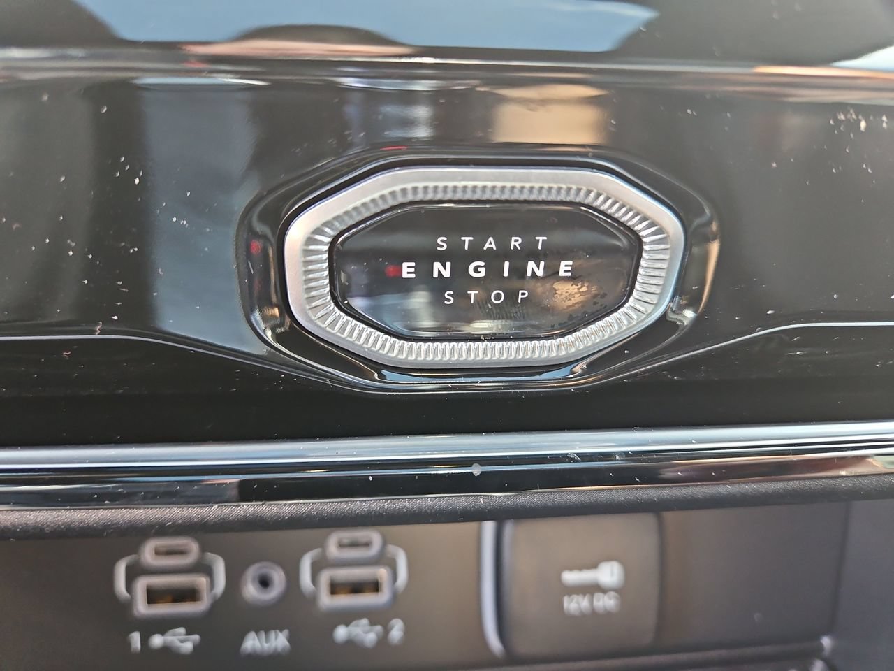 New 2026 Jeep Grand Cherokee Altitude AWD/4WD image 26