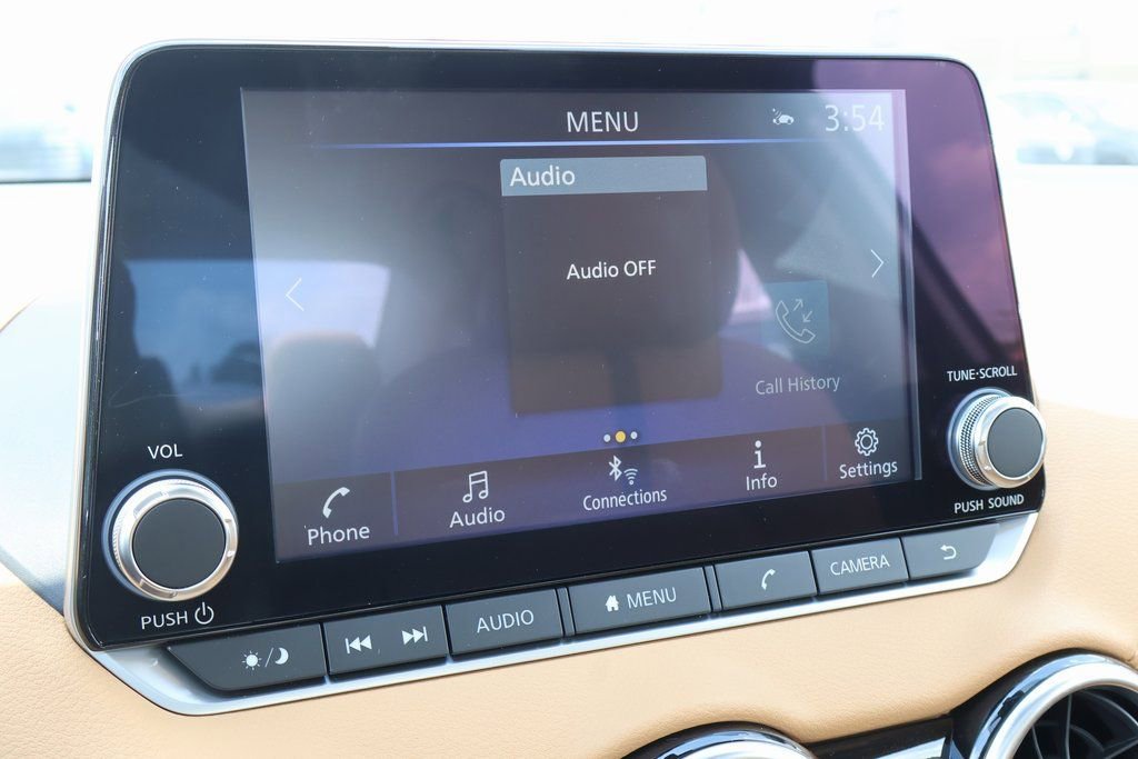 New 2025 Nissan Sentra SV w/ SV Premium Package image 3