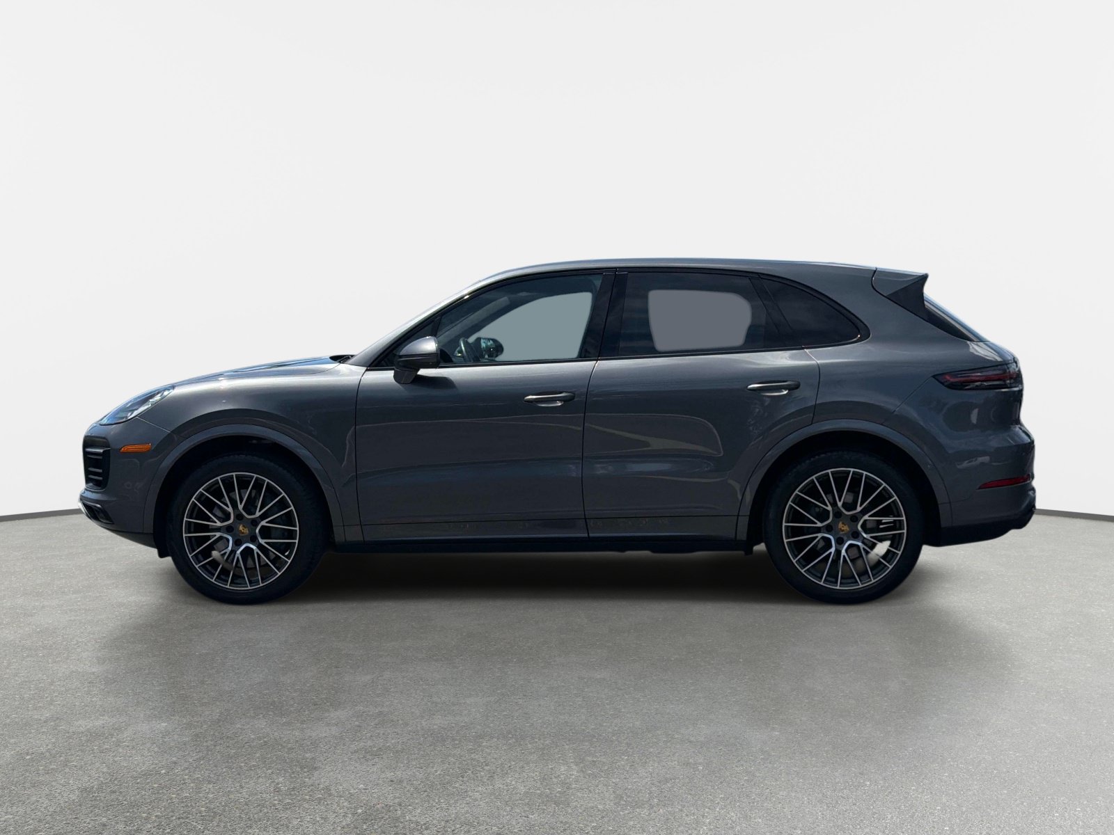 Used 2019 Porsche Cayenne S AWD/4WD image 5