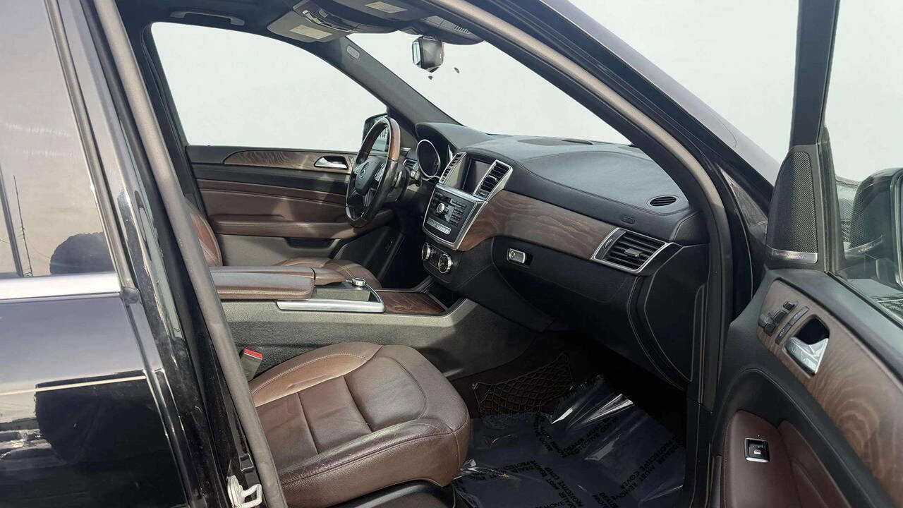 Used 2015 Mercedes-Benz ML 400 4MATIC image 14
