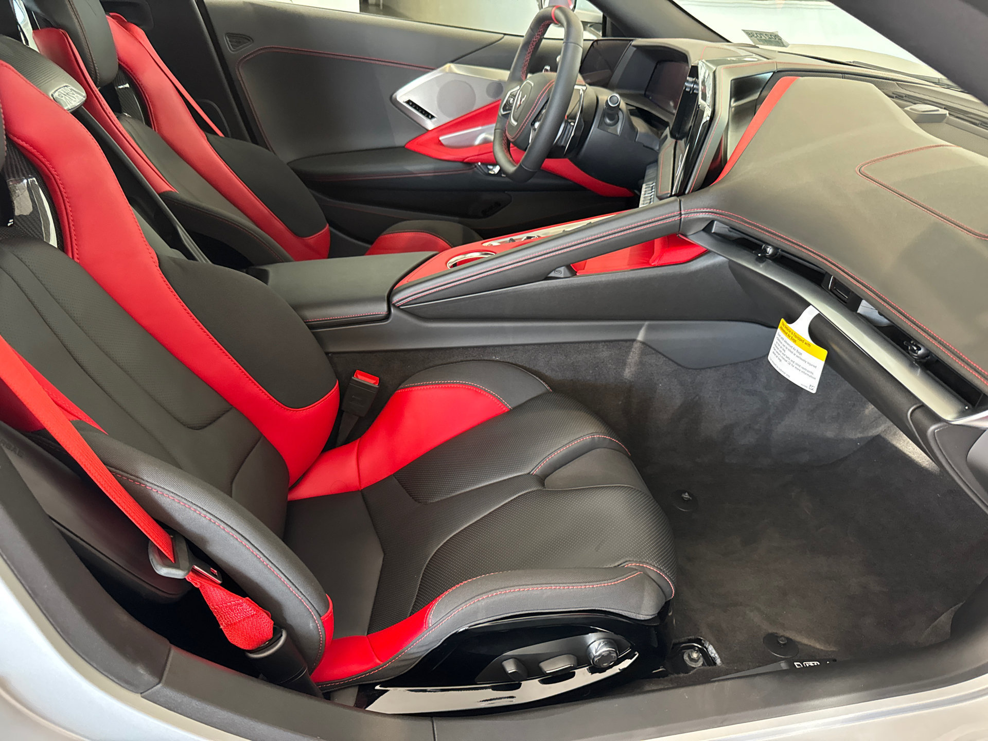 New 2027 Chevrolet Corvette Grand Sport w/ Z52 Sport Performance Package RWD image 14
