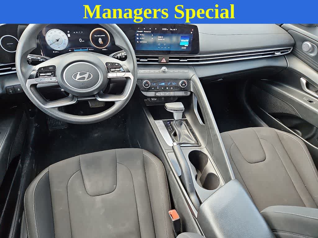 Used 2024 Hyundai Elantra SEL FWD image 10