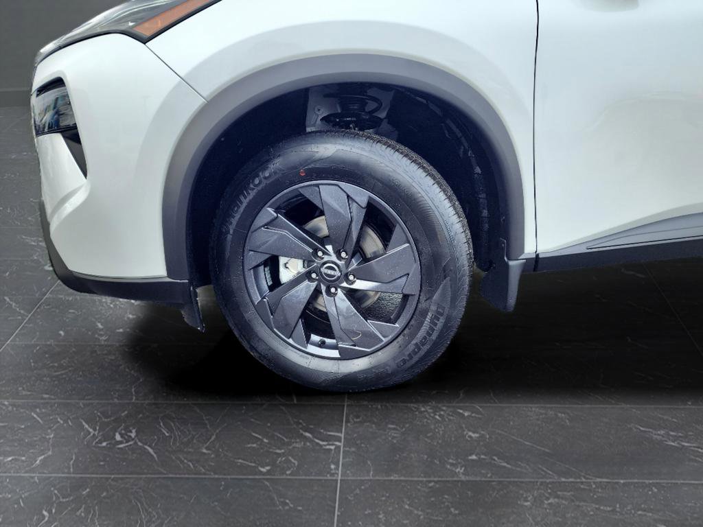 New 2026 Nissan Rogue SV w/ Cold Weather Package image 31