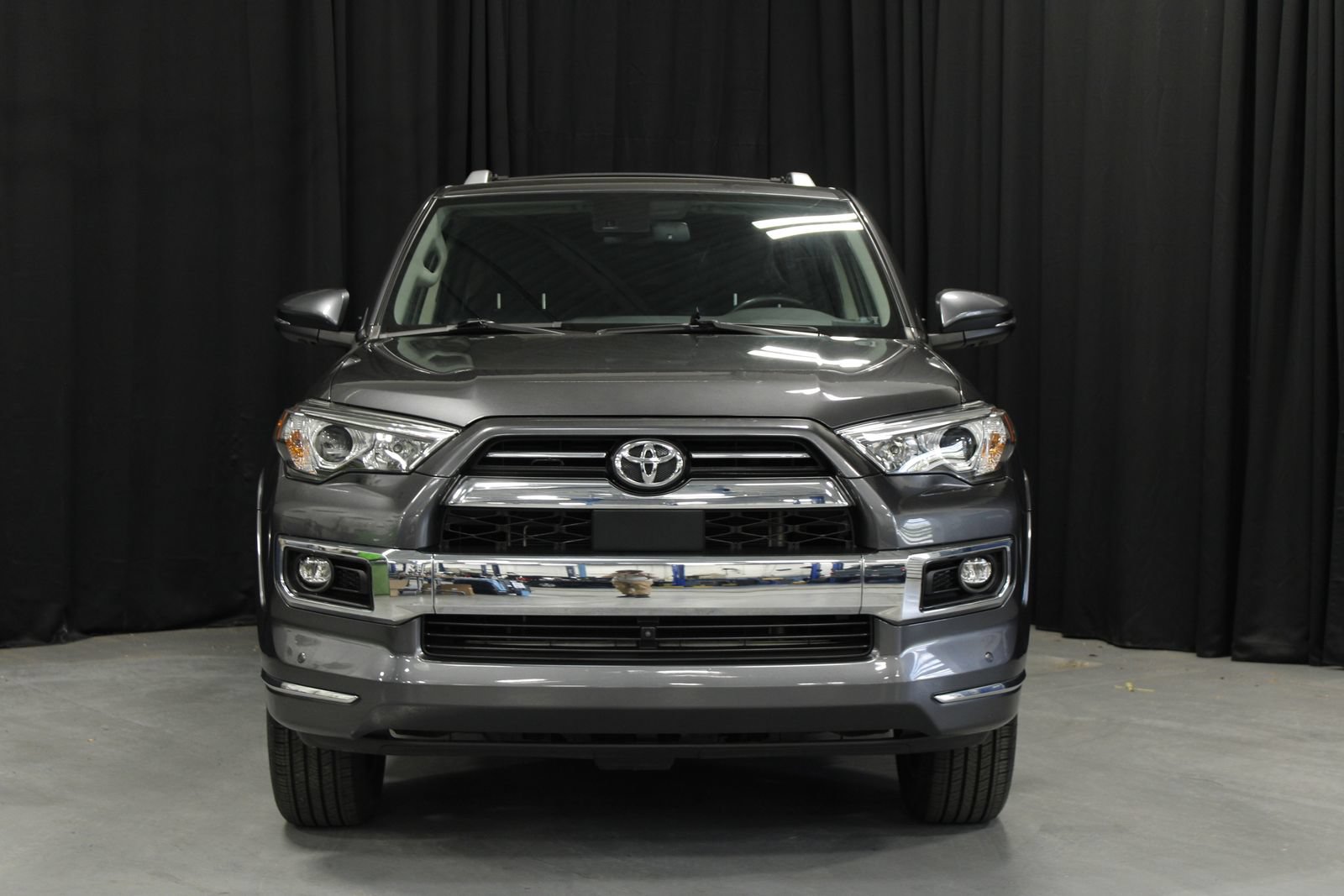 Used 2023 Toyota 4Runner Limited AWD/4WD image 17