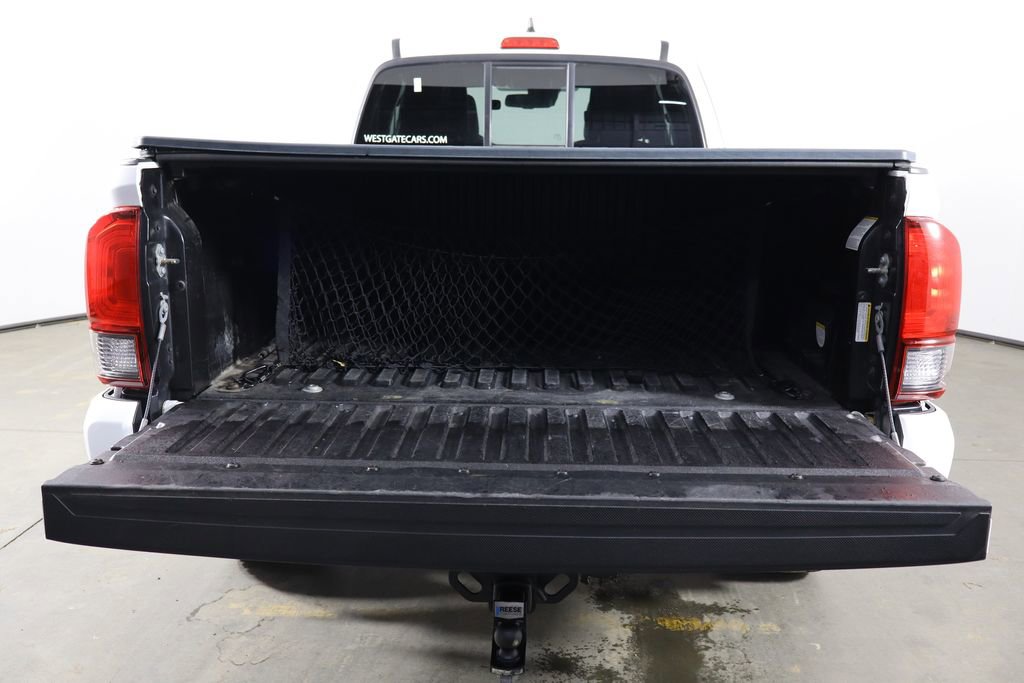 Used 2019 Toyota Tacoma TRD Off-Road w/ TRD Premium Off Road Package image 10