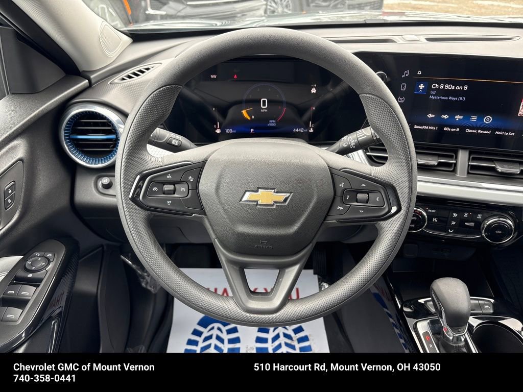 New 2025 Chevrolet Trax LT image 16