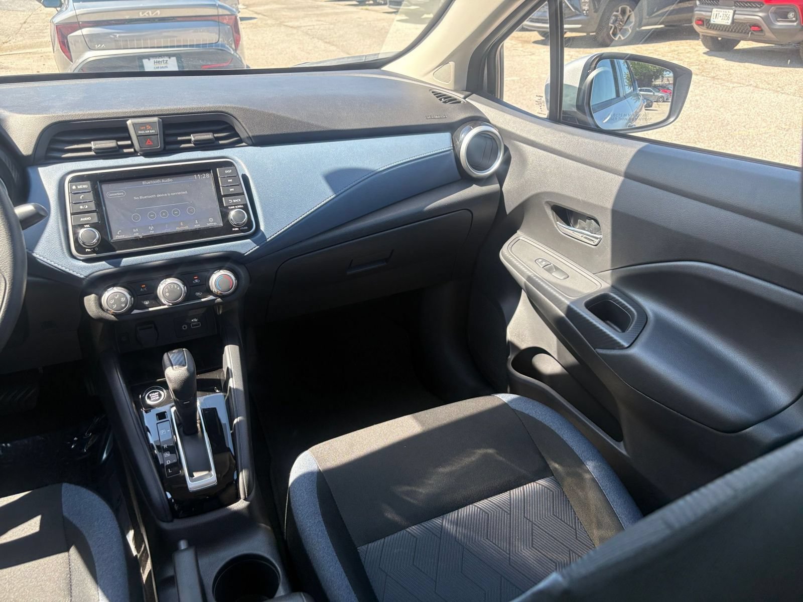 Used 2025 Nissan Versa SV FWD image 25