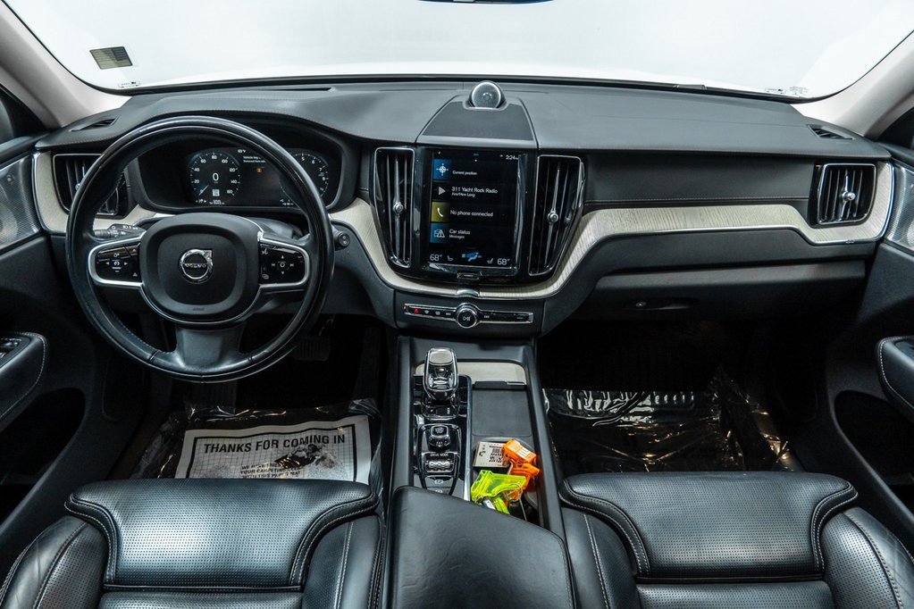 Used 2021 Volvo XC60 T8 Inscription w/ Advanced Package image 21