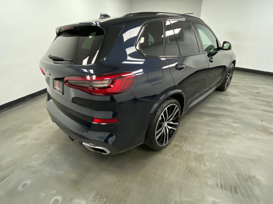 Used 2019 BMW X5 xDrive50i w/ M Sport Package AWD/4WD image 6