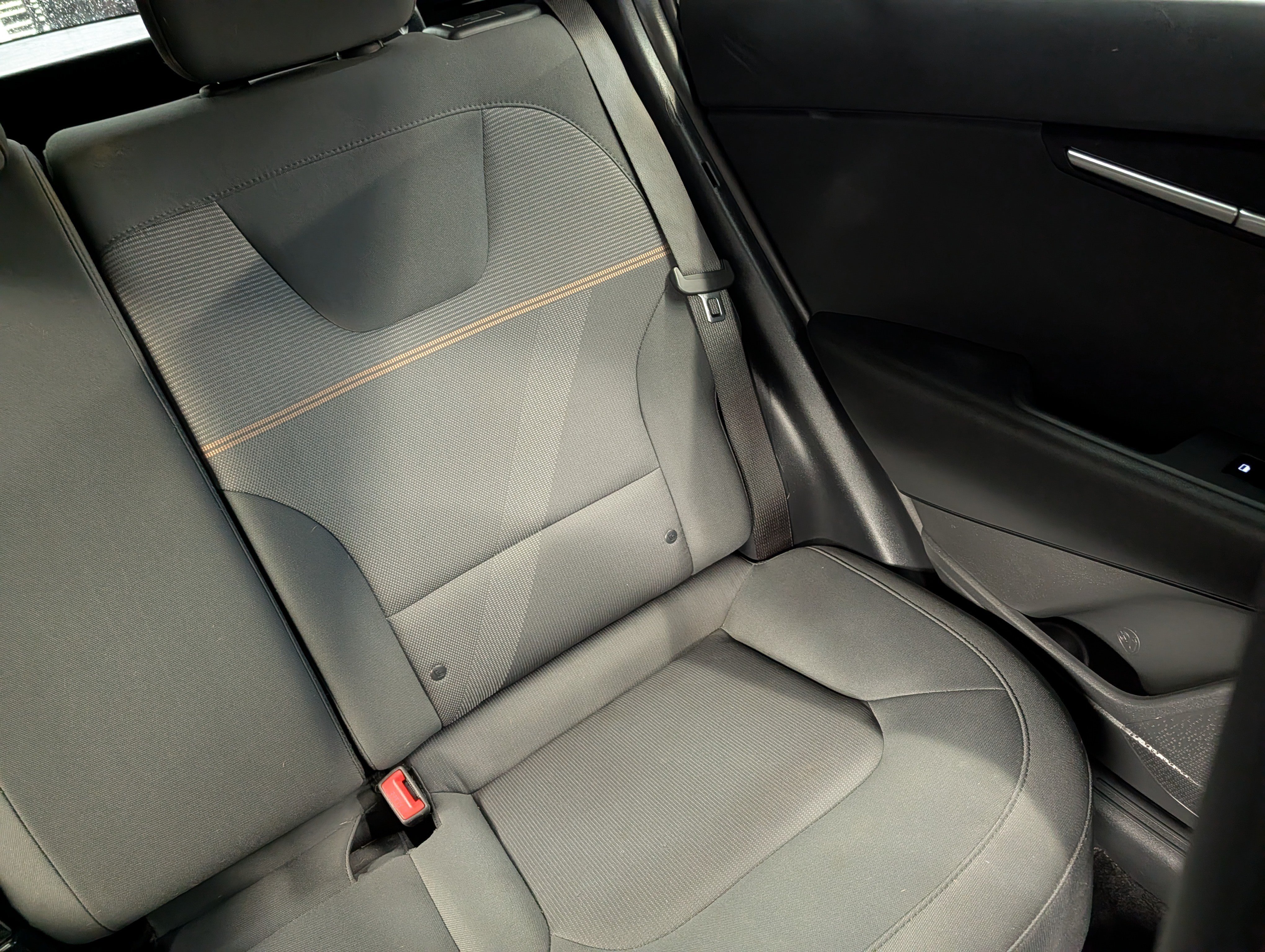 Certified 2026 Kia Niro LX FWD image 14