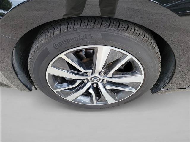Used 2019 Nissan Maxima 3.5 SV w/ Floor Mat Group FWD image 9
