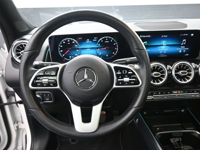 Used 2020 Mercedes-Benz GLB 250 image 2