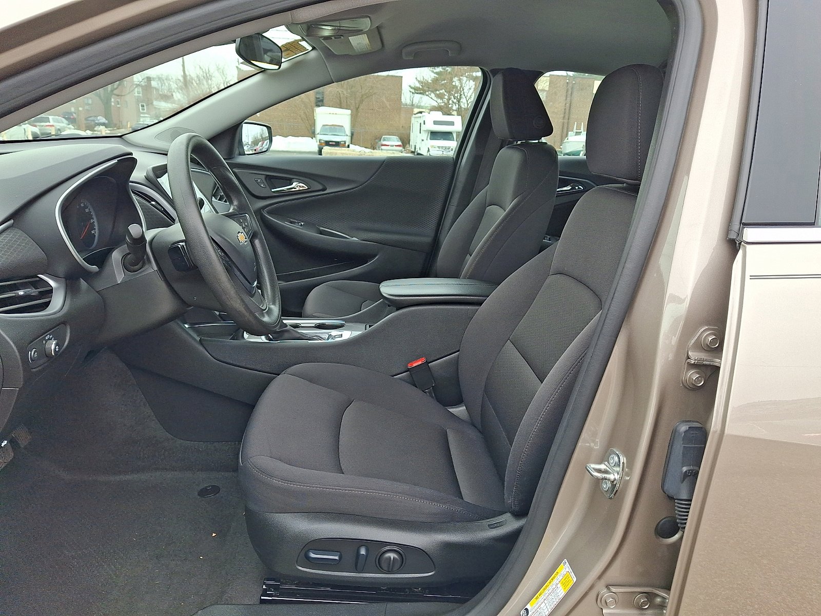 Used 2024 Chevrolet Malibu LT FWD image 13