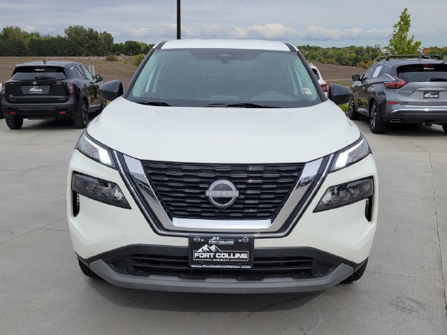 Used 2023 Nissan Rogue S AWD/4WD image 8