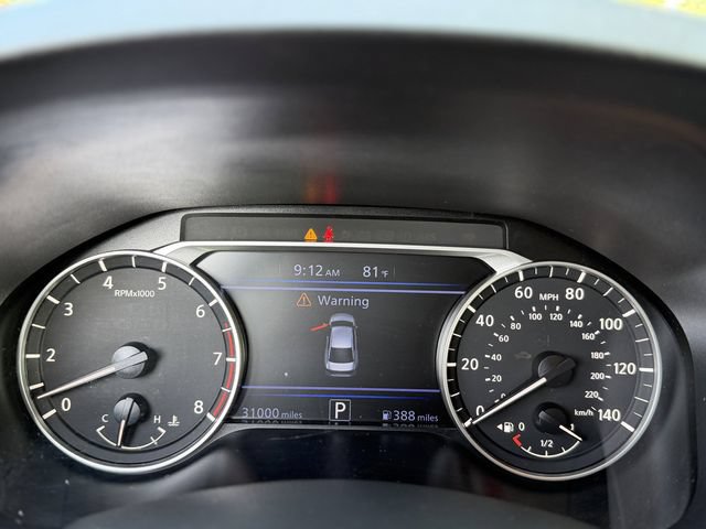 Used 2025 Nissan Altima 2.5 SV FWD image 15