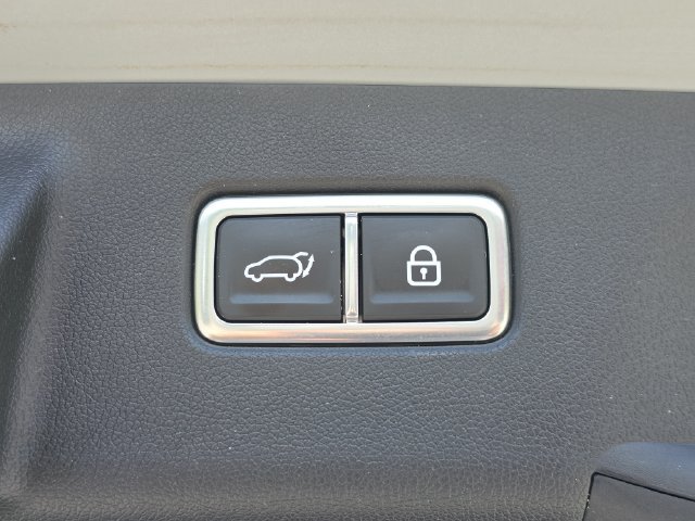 Used 2022 Kia Sorento SX AWD/4WD image 13