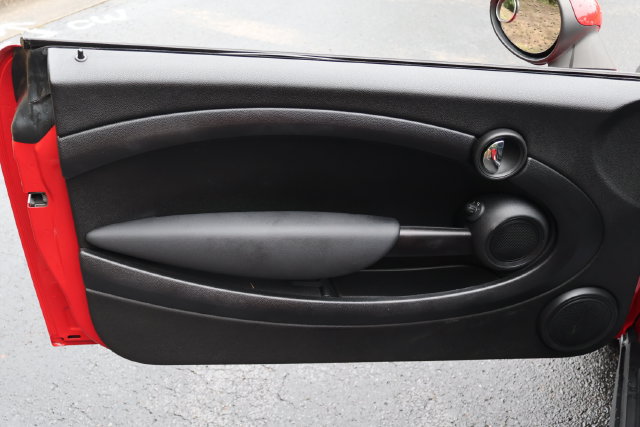 Used 2014 MINI Cooper Roadster FWD image 12