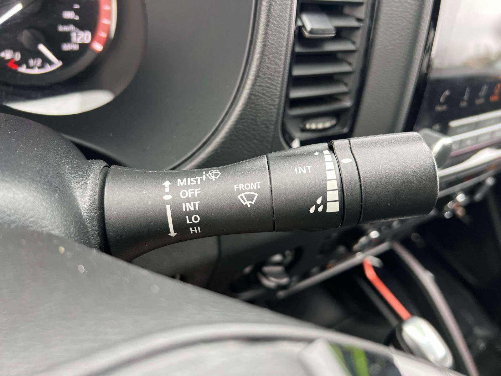 Used 2024 Nissan Frontier PRO-4X w/ Pro Premium Package image 18