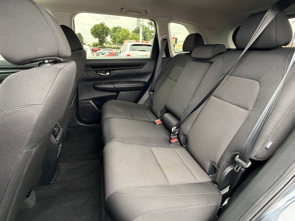 Used 2025 Honda CR-V EX image 28