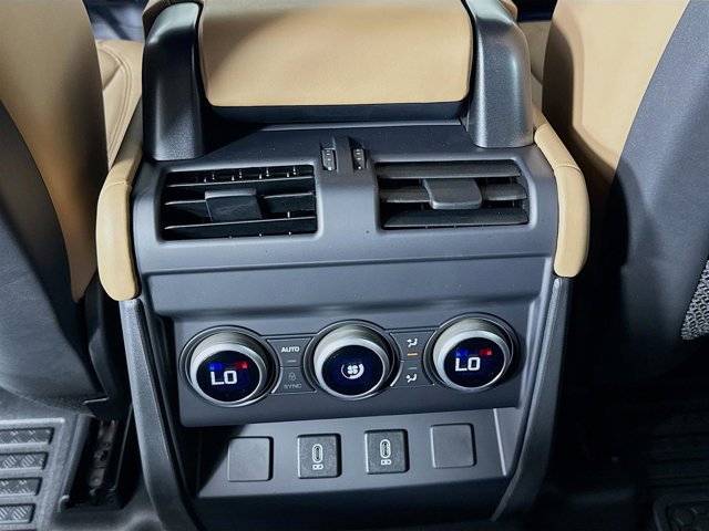 New 2026 Land Rover Defender 110 S image 27