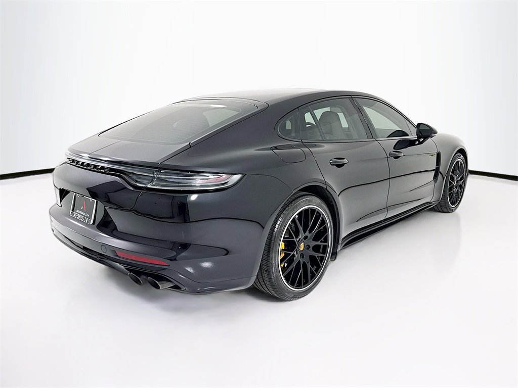 Used 2023 Porsche Panamera Turbo S image 9