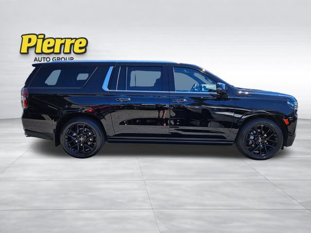 Used 2024 Chevrolet Suburban High Country w/ Advanced Technology Package AWD/4WD image 6