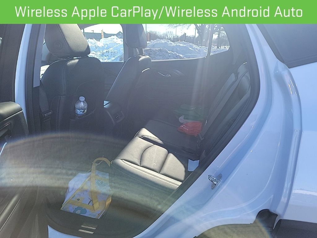 Certified 2022 GMC Terrain SLT image 28