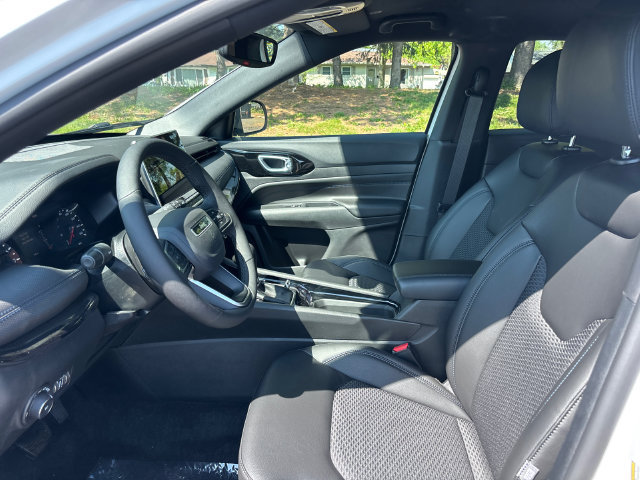 New 2026 Jeep Compass Latitude AWD/4WD image 6