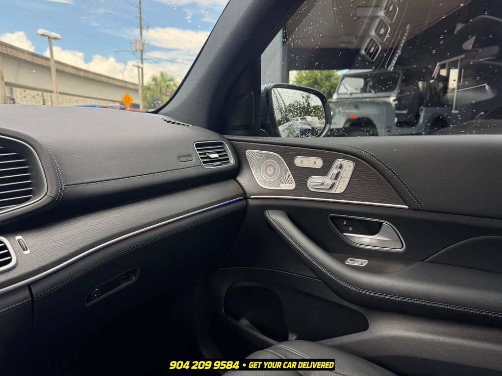 Used 2024 Mercedes-Benz GLE 350 4MATIC image 19