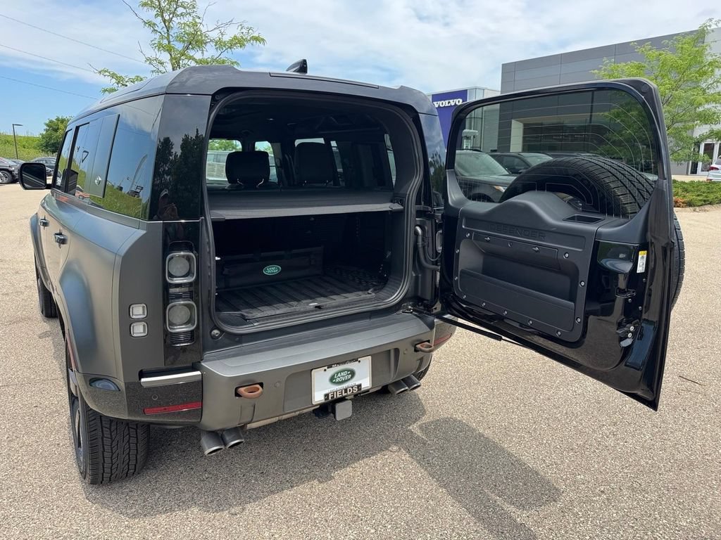Certified 2024 Land Rover Defender 110 Carpathian Edition AWD/4WD image 5
