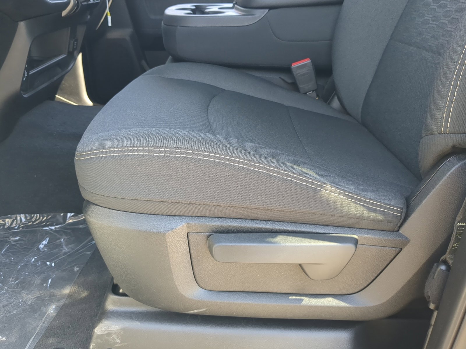 New 2025 RAM 2500 Tradesman image 14