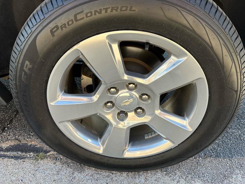 Used 2019 Chevrolet Tahoe LT RWD image 34