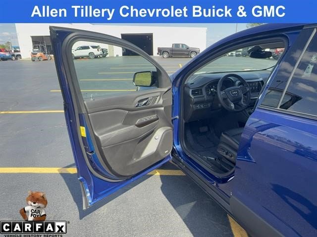 Certified 2023 GMC Acadia AT4 w/ Technology Package image 17