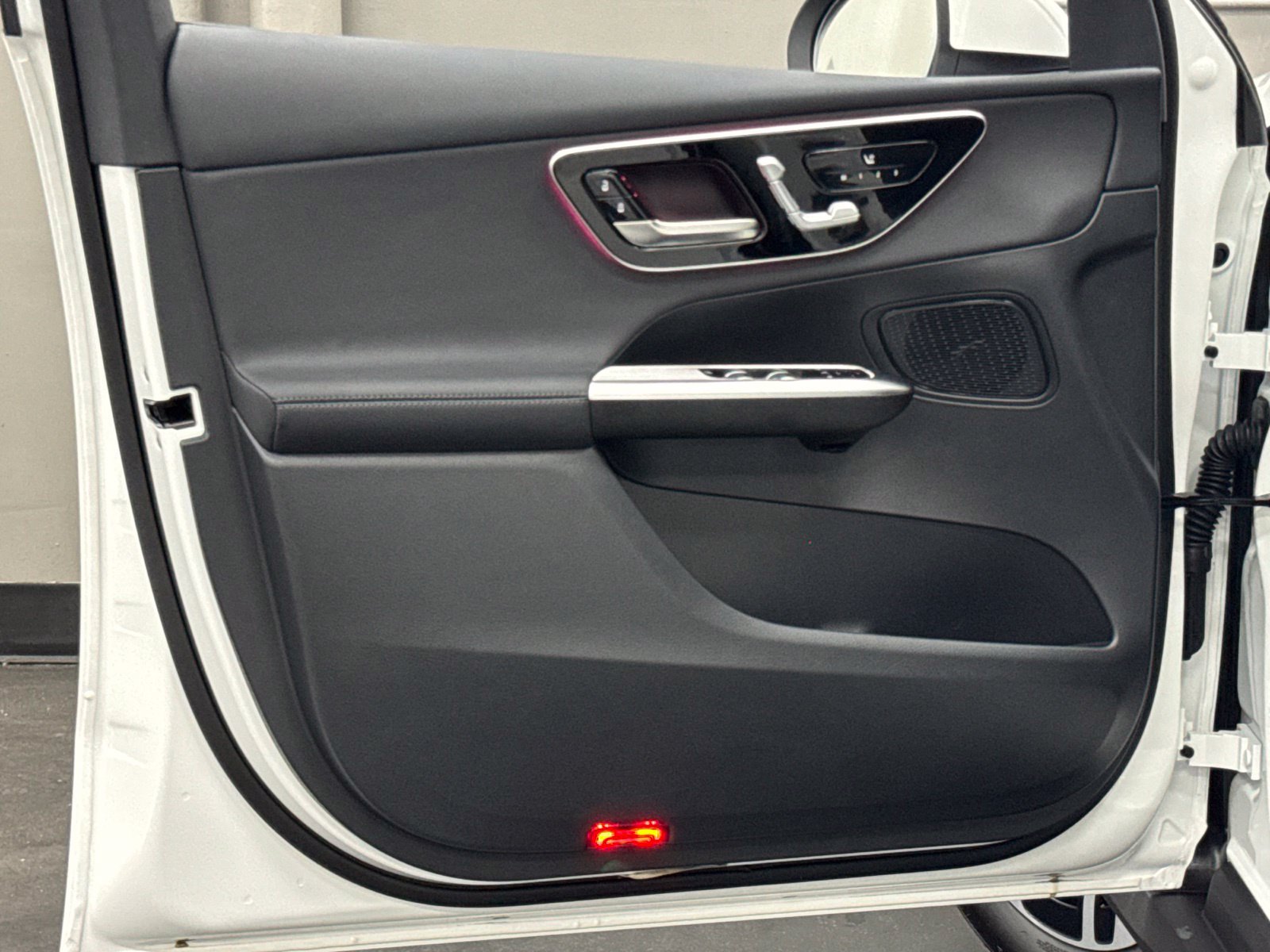 Certified 2025 Mercedes-Benz GLC 350e 4MATIC image 22