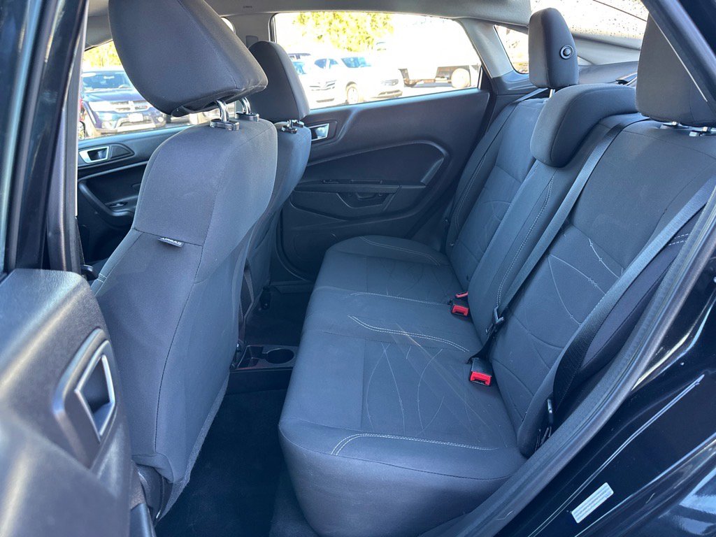 Used 2014 Ford Fiesta SE image 13