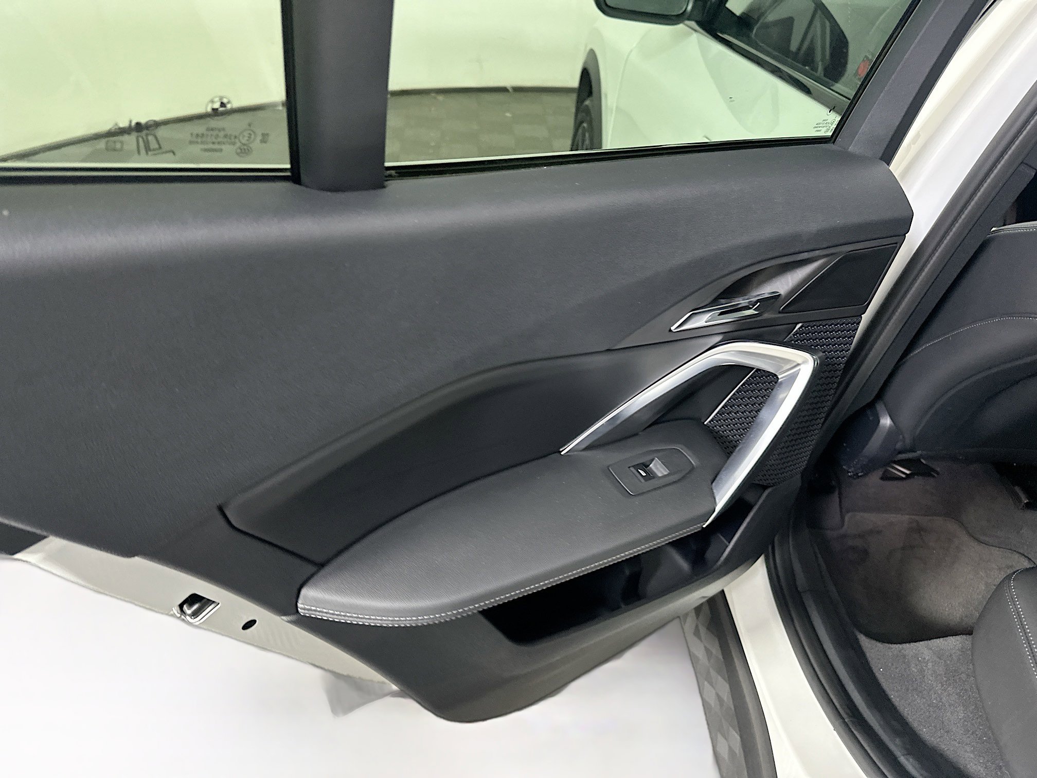 Used 2025 BMW X2 xDrive28i image 26