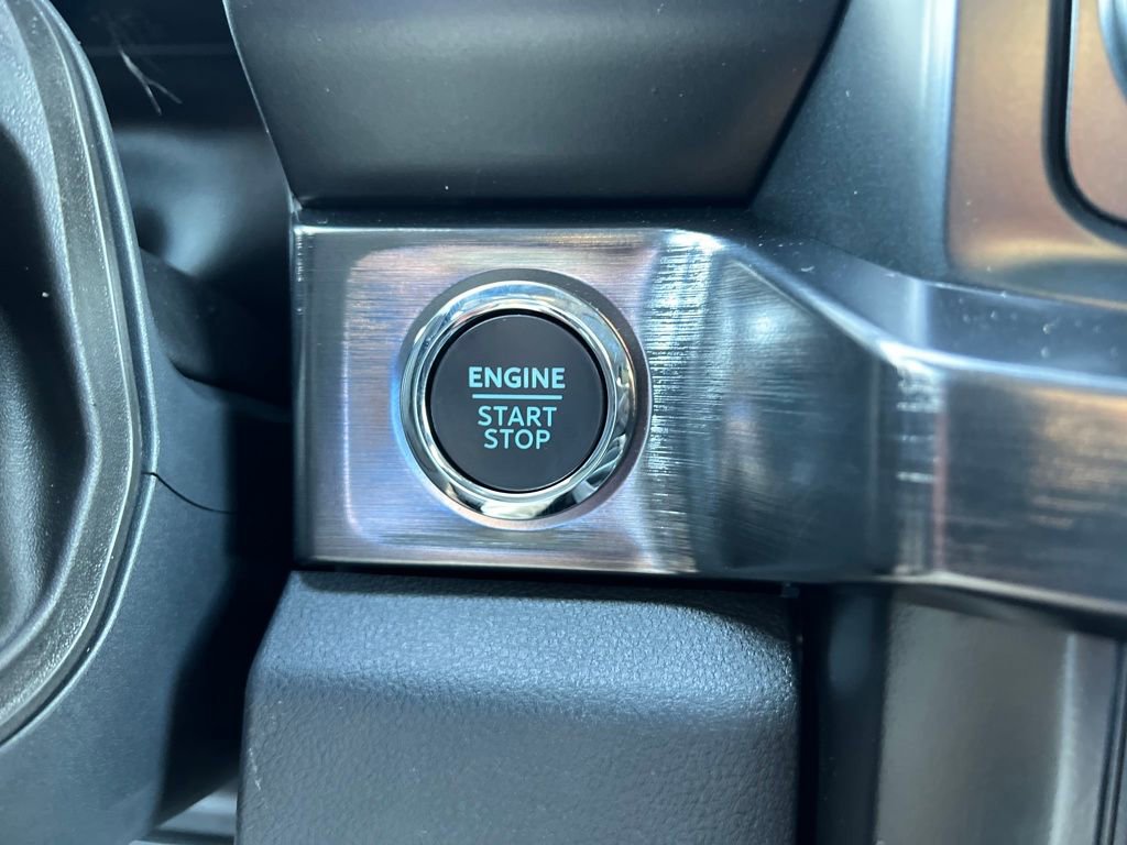 New 2026 Ford F350 Lariat w/ Black Appearance Package image 29
