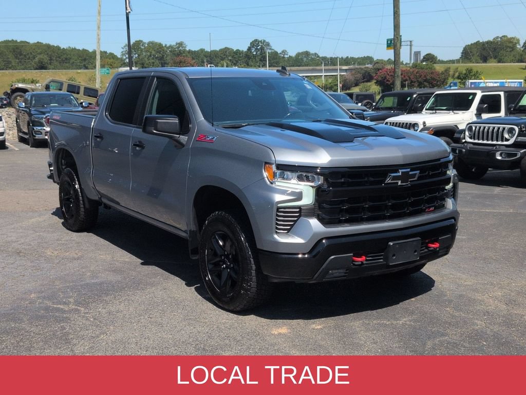 Used 2023 Chevrolet Silverado 1500 LT Trail Boss AWD/4WD image 2