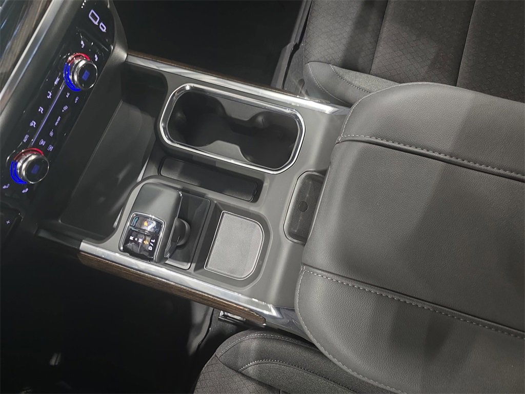 New 2026 GMC Sierra 1500 Elevation image 25