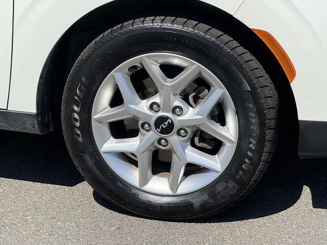 Used 2023 Kia Soul S image 7