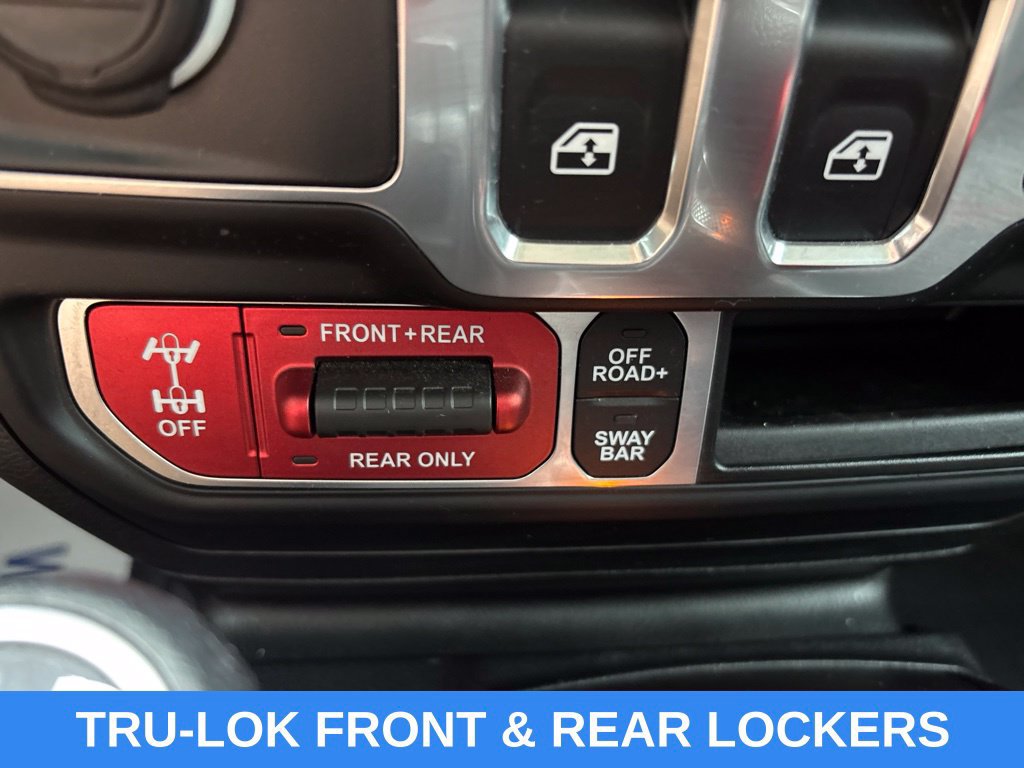 Used 2023 Jeep Wrangler Rubicon w/ LED Lighting Group AWD/4WD image 4