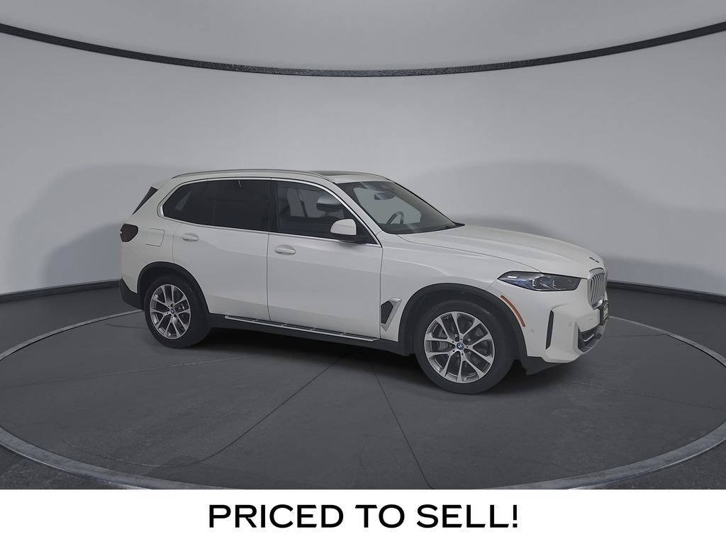Used 2025 BMW X5 xDrive50e AWD/4WD image 2